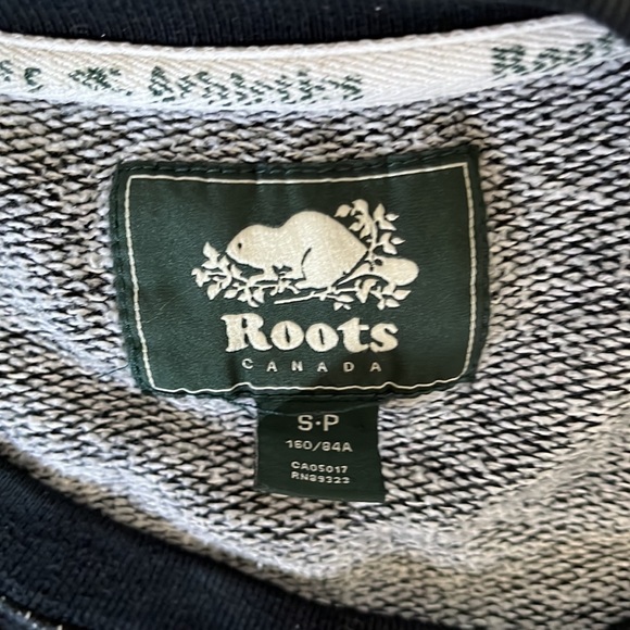 Ladies Roots Sweatshirt - Picture 4 of 6